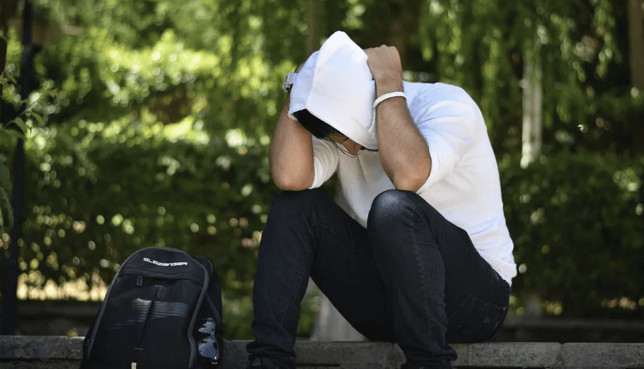 A World Crying for God - The Urgent Call to Reach the Young