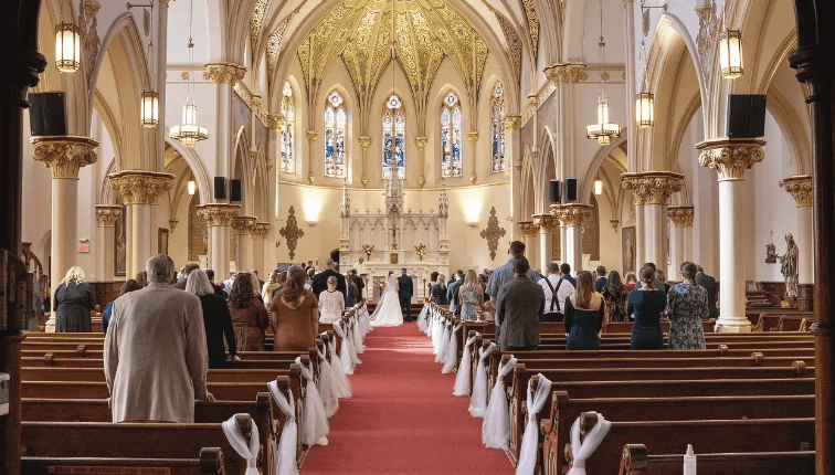 Why the Catholic Mass Is the Most Beautiful Thing on Earth